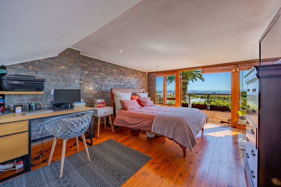 3 Bedroom Property for Sale in Woodstock Western Cape